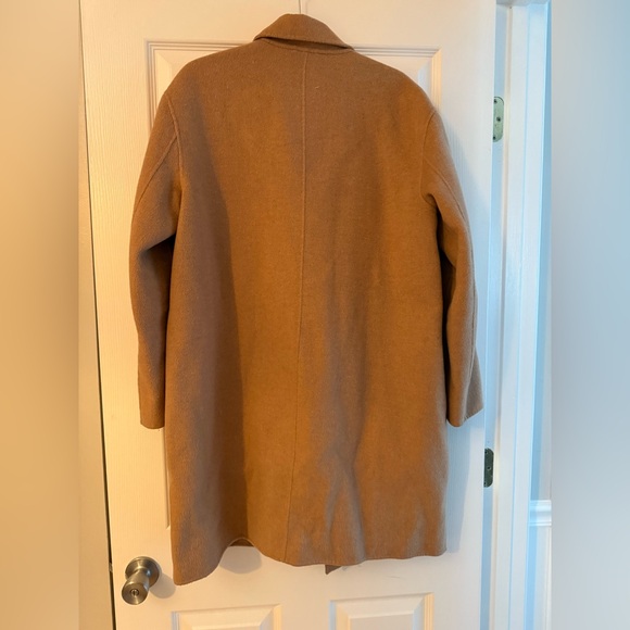 Gap Women’s Camel Peacoat - Picture 4 of 4